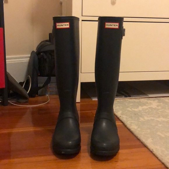 Hunter Tall Navy Blue Rain Boots - Picture 1 of 4